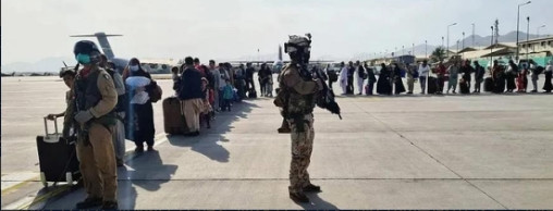 战争爆发需要具备五个条件，美国已经集齐了四个了，现在还剩最后一个——撤侨。 