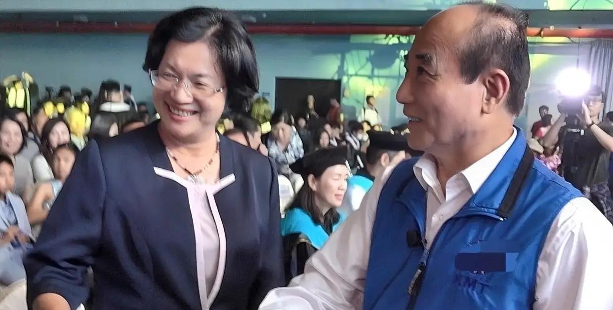 国民党中常会上，郑丽文一句“连王金平都劝不动王惠美，我已经尽力了”，道出了彰化选