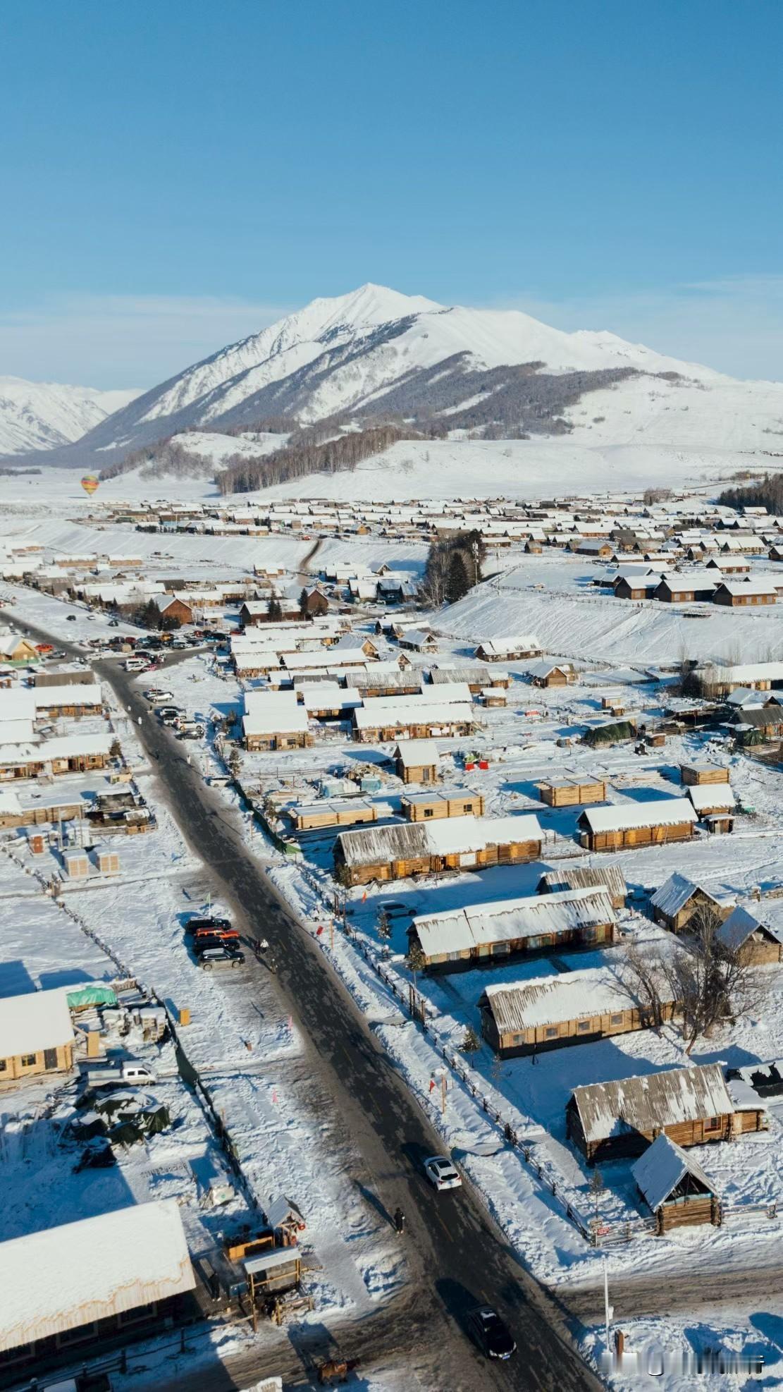 📍新疆·禾木|心之所向，雪落无声【冬日禾木，静谧如诗】❄️脚下是绵延