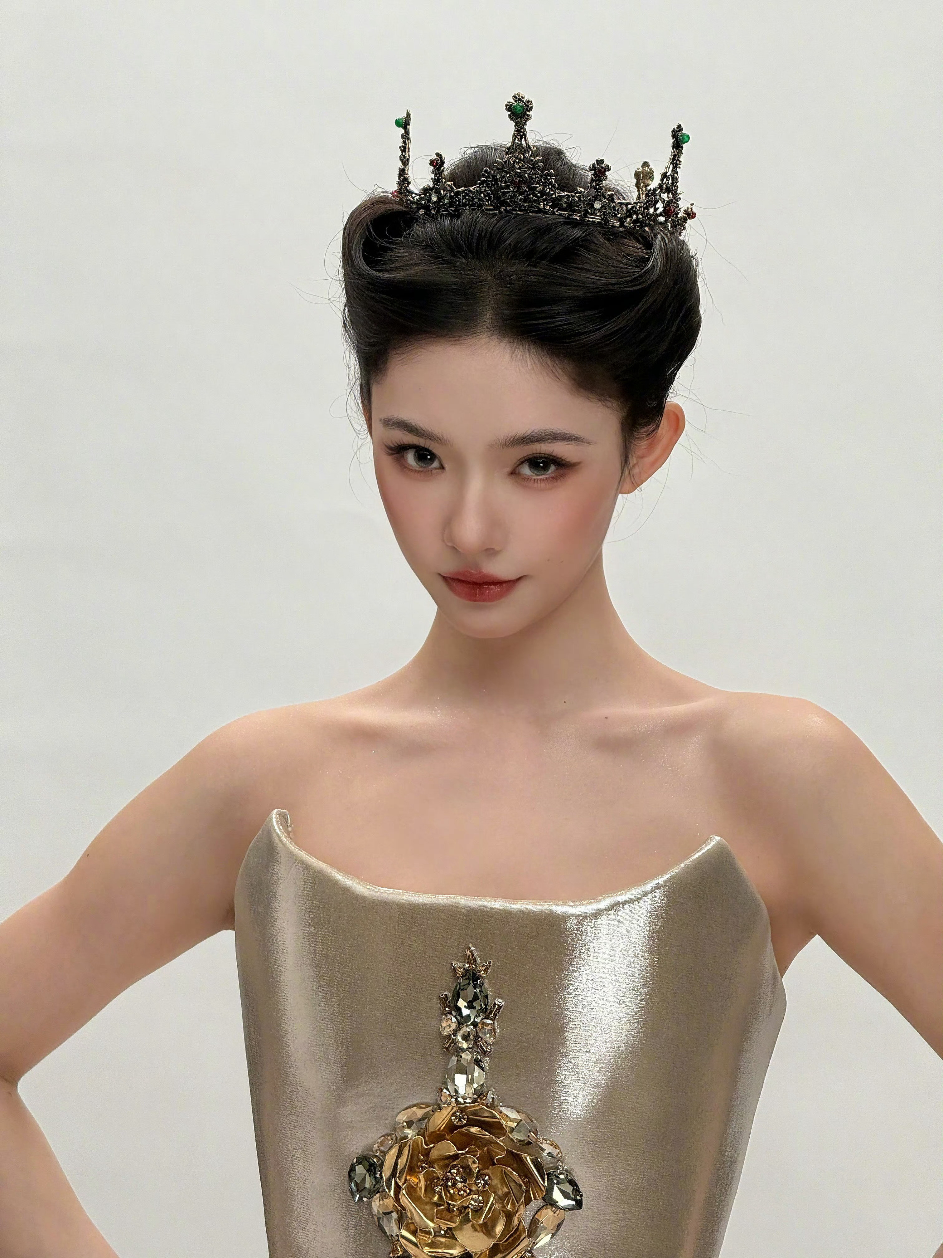 林允现在美得我头皮发麻！！！​​​