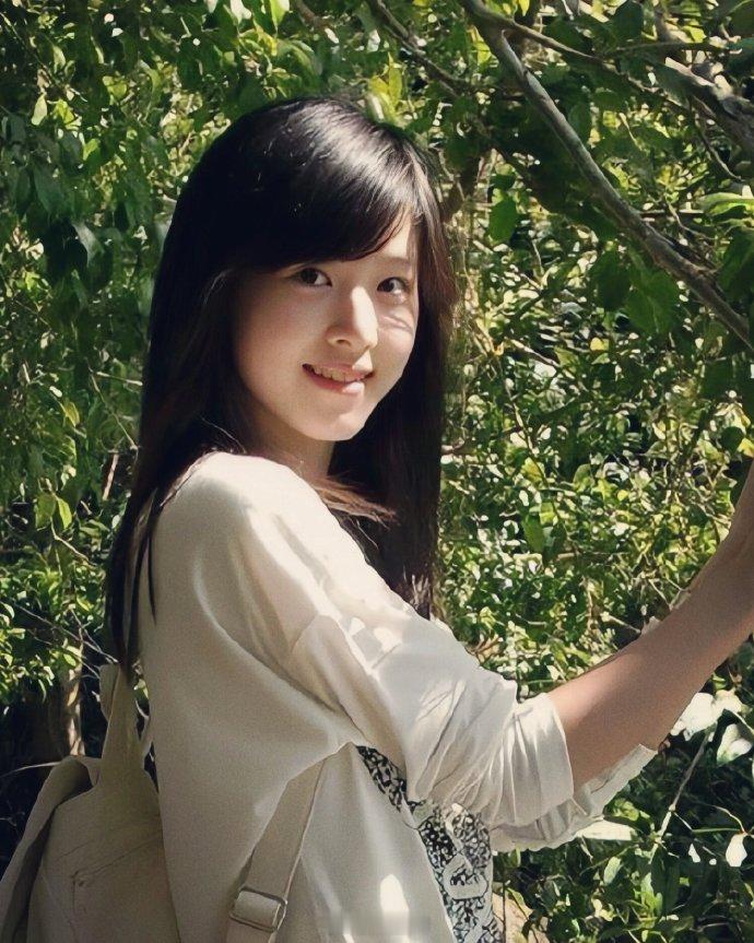 章泽天忘不掉的一代互联网女神