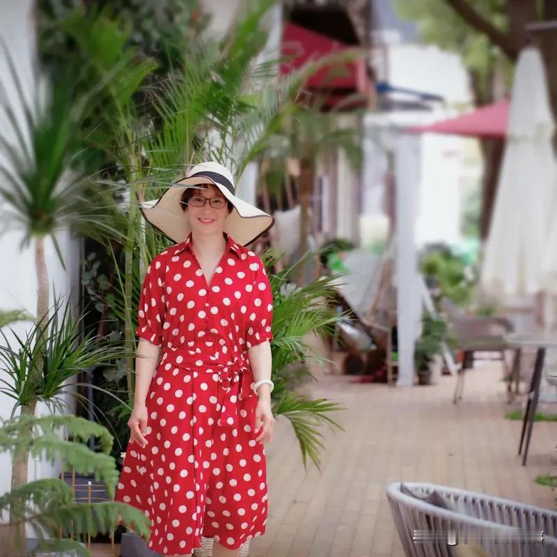 惊！上海虹口区这起法定继承与遗赠纠纷案件，令人唏嘘不已。2022年，独居的青阿