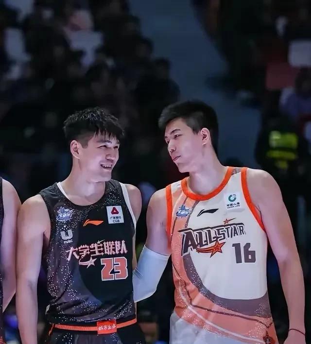 确认已签约：焦泊乔1换3加盟广东宏远！广东宏远年轻球员夏振峰父亲与粉丝聊天记录