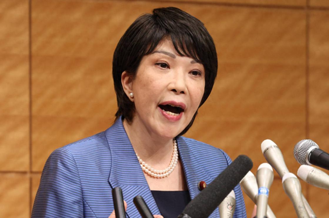 高市早苗上台就开局炸了，周边四个邻居都不高兴，她自己嘴硬不认错，联合国直接出面，