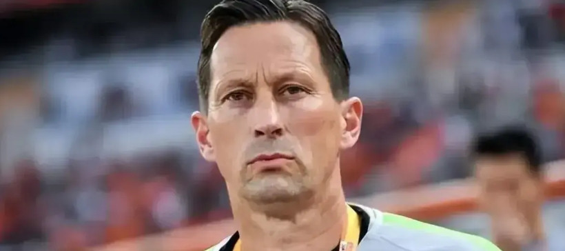 “震惊！国足竟单方面解约伊万，背后内幕让球迷集体愤怒⚽”近日，关于中国足协的