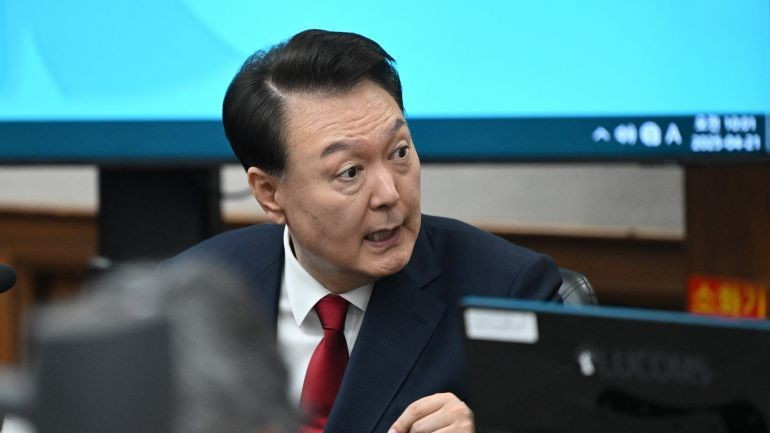 尹锡悦这次悬了尹锡悦这次恐怕真要栽了！他老婆躲医院，他自