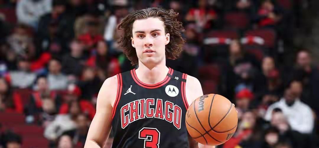 火箭队夏天错过吉迪是最大遗憾休赛期，公牛队和吉迪续约谈判一度陷入僵局，那个时候