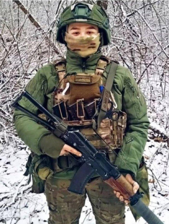 俄罗斯电子战无人机干扰器“Romashka”，该名称取自23岁护士雅娜·科希娜的