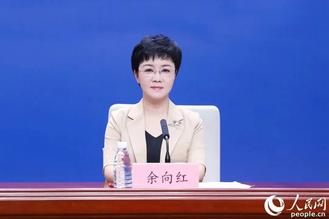 余向红任漳州市红十字会第七届理事会会长(附简历)