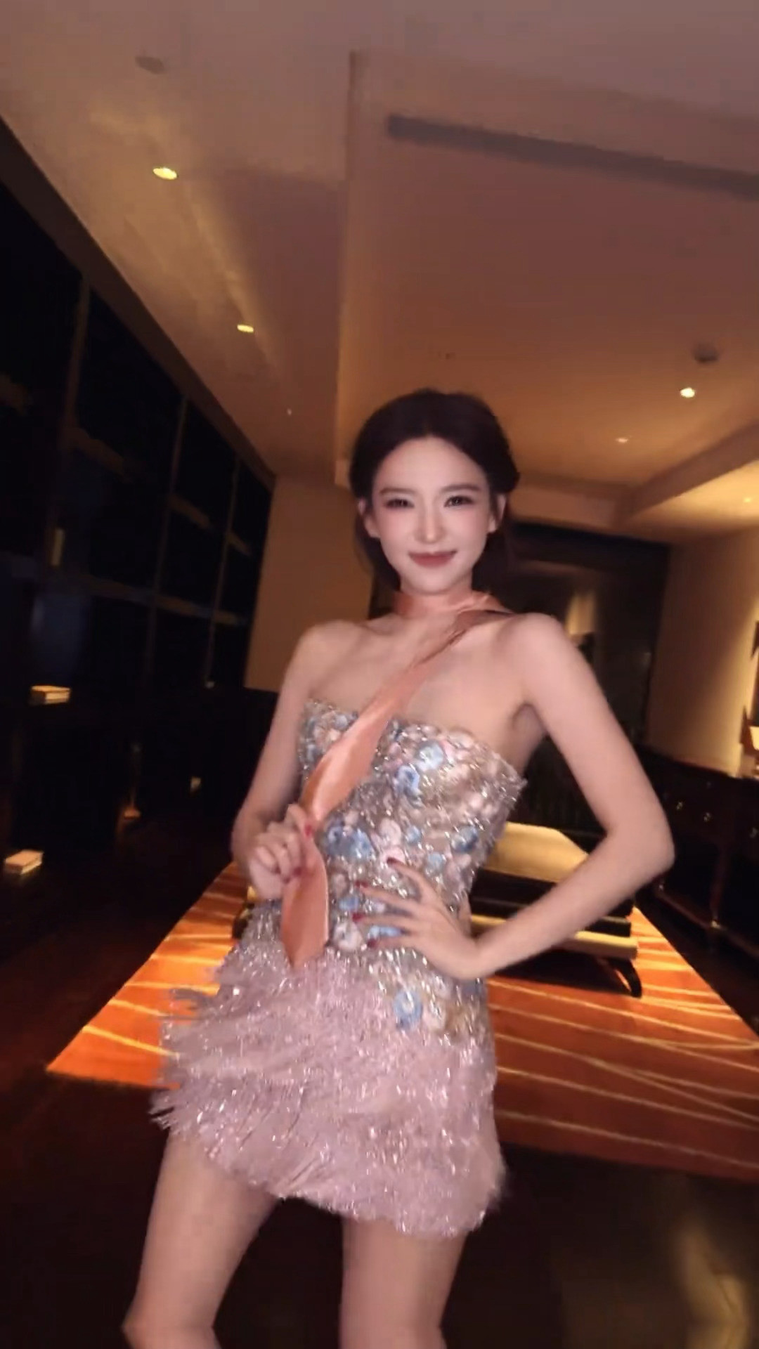 🆘🆘🆘🆘有什么梗不懂的可以问程潇：有什么梗不懂的可以问程潇程潇跳了正太扭