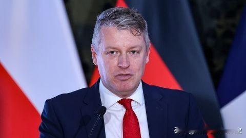 英国承诺给予乌克兰巨额军事援助：具体是多少英国将向乌克兰提供价值130亿英