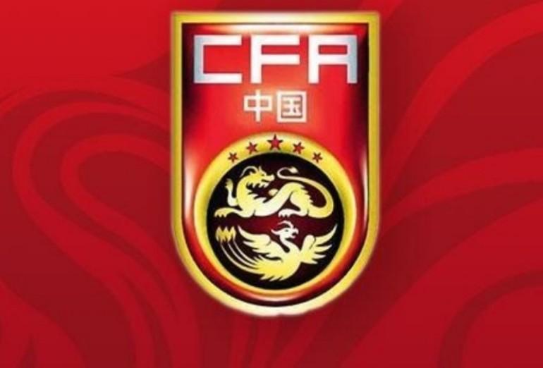 跟臭棋篓子下棋，对于棋艺的提升聊胜于无啊。国足9月份的国际足球邀请赛上找的四