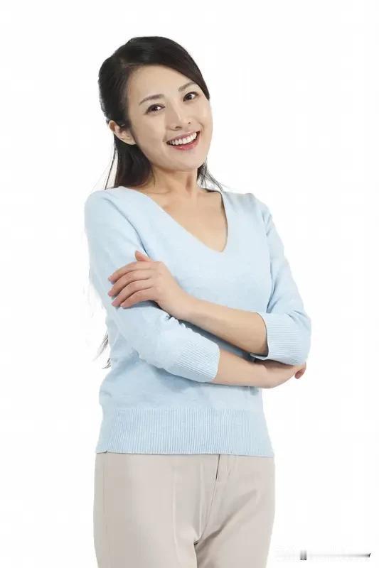想让女人在两性关系里主动升温，得有点小技巧。首先，展现你的高价值很重要。比如你在