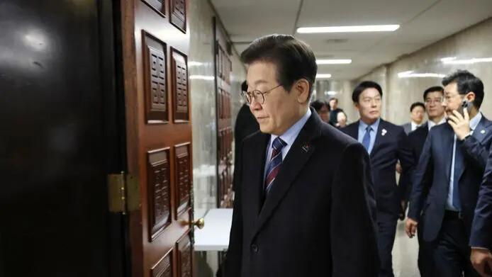 李在明大选领先却遭司法风波,韩国政坛或将生变?