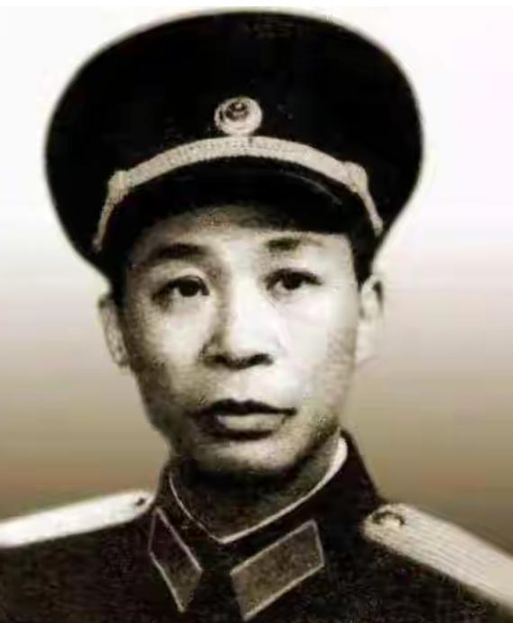 韩先楚临终对徐国夫交了底：当年四十军参谋长战前自伤，他明知却放过，后来此人还上了