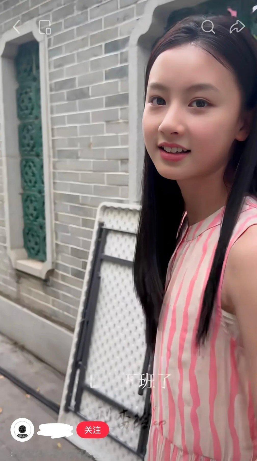 为啥大家骂李兰迪丑但夸七七美，不是一个类型的长相吗？