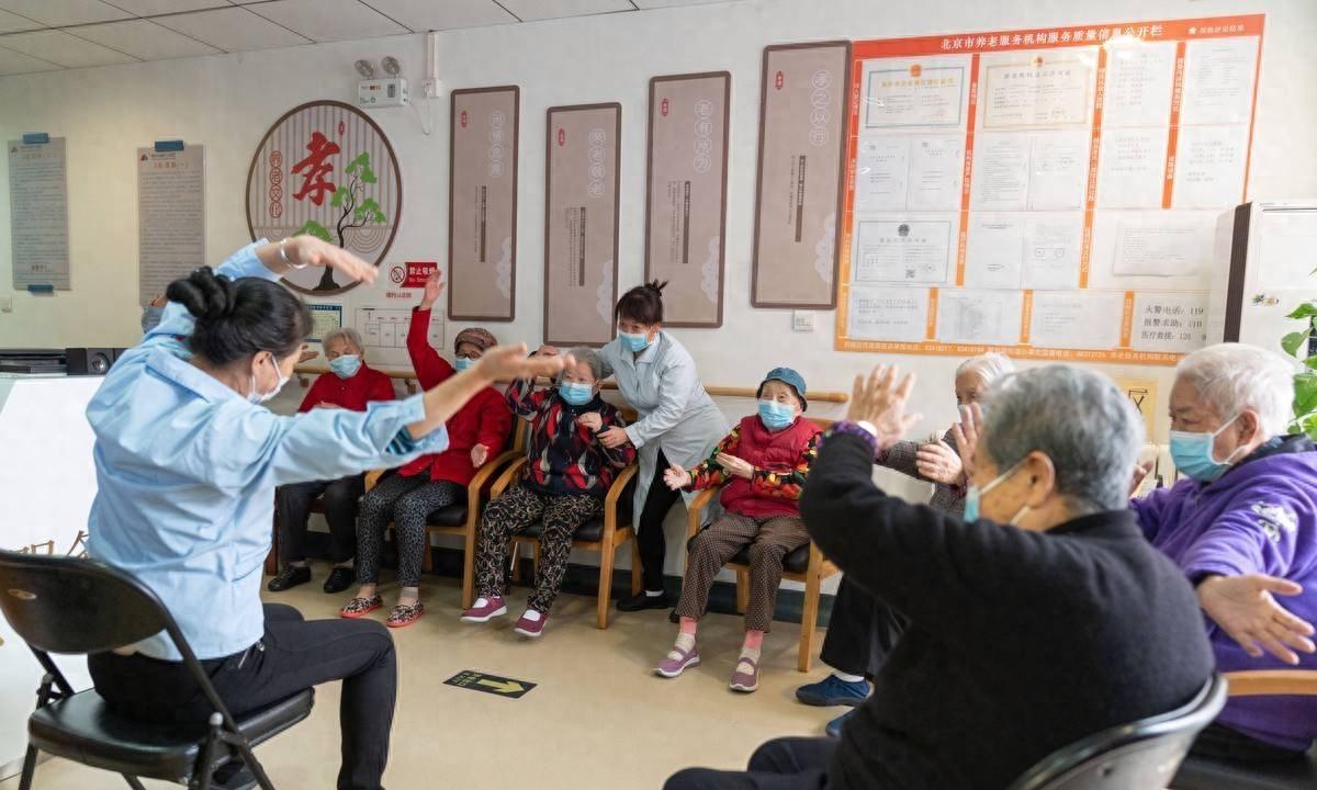 新型养老方式来了，以后老人不用去养老院，也不用担心拖累子女了在当下社会，人口老