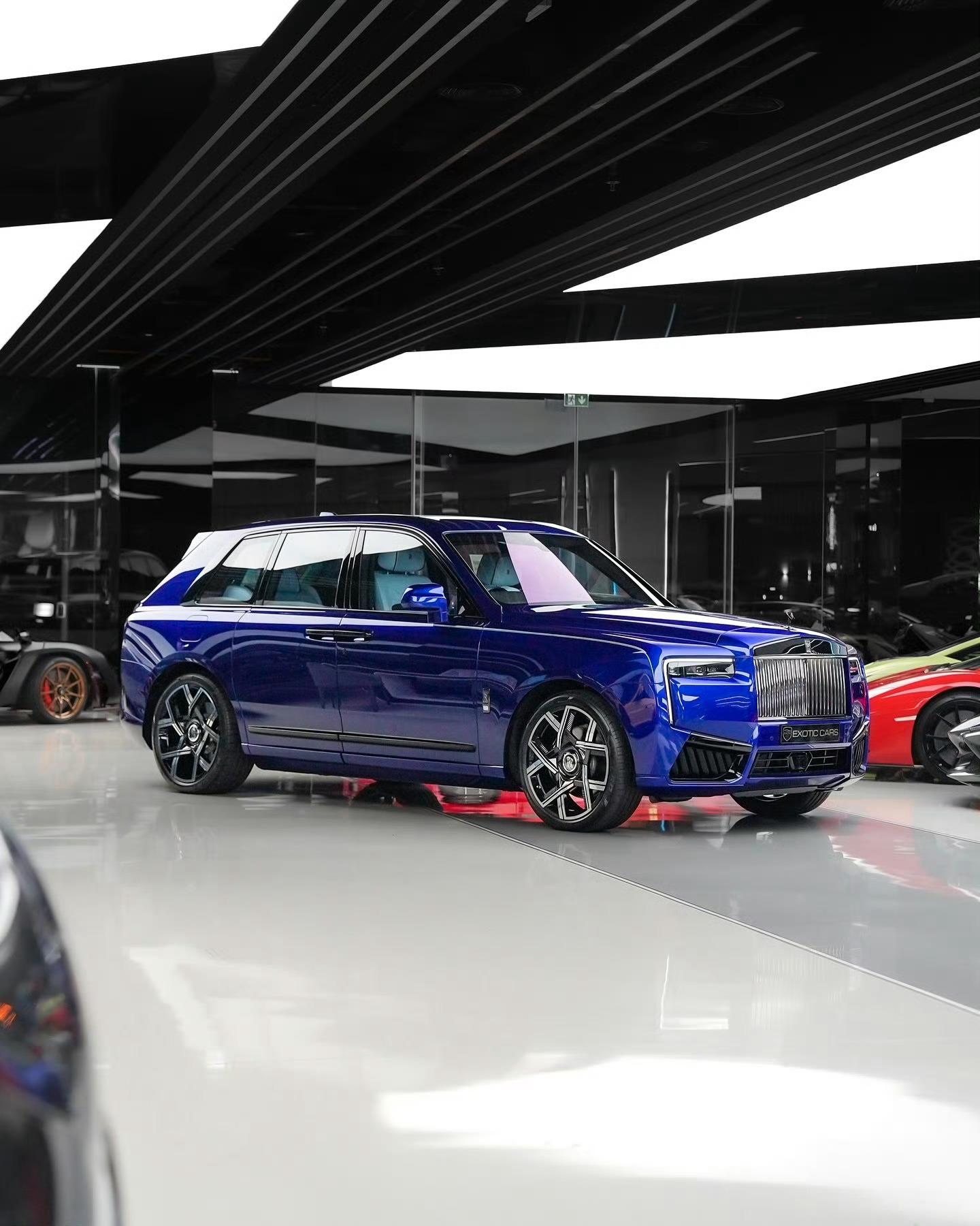 劳斯莱斯Cullinan💙💙​​​