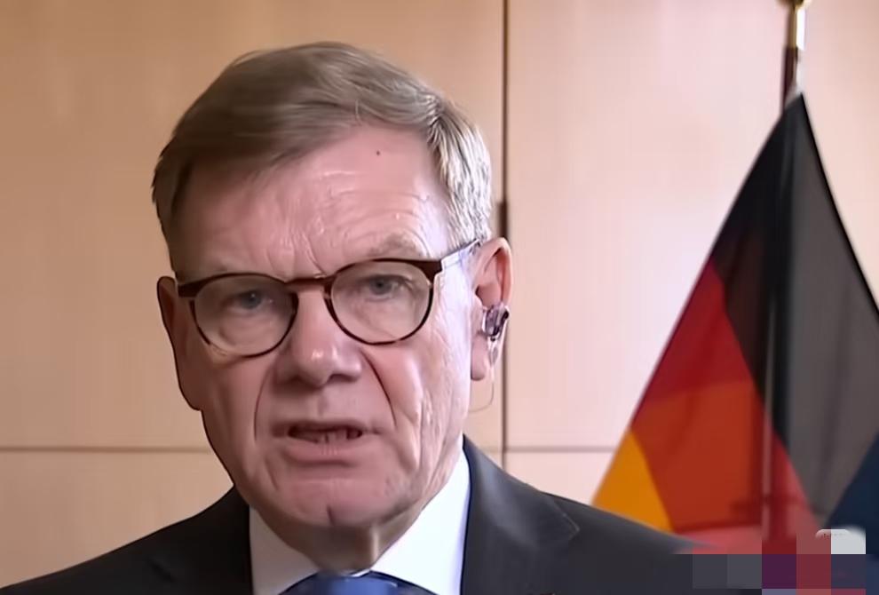 就在刚刚！德国外长宣布！东方大国没权利干涉德国用稀土，这话其实有点跑偏了。稀