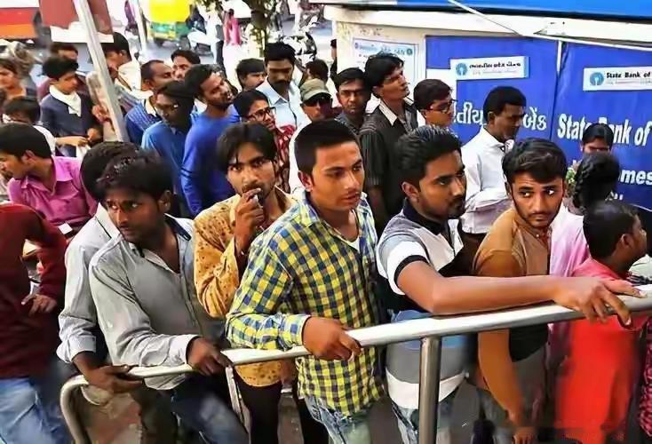 印度移民成“争议焦点”,多国网友不淡定了最近不少国家民众对印度移民的抵触情绪冒