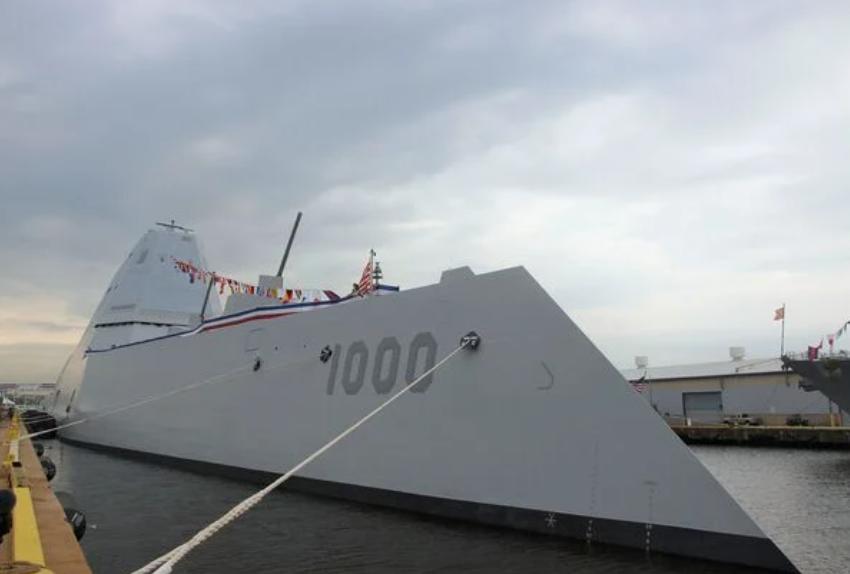 美国海军首次使用冷气发射方式测试高超音速武器，“朱姆沃尔特”号将成为首个海上部署