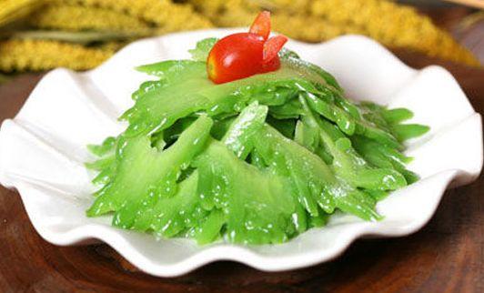 女性经期不能吃这三种食物, 很伤子宫