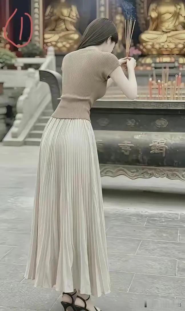 谁最虔诚，你能看得出来吗？