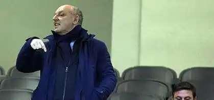 巴斯托尼道歉这件事事，砸的是俱乐部的招牌。向意大利媒体妥协，实际是自我软得没有边