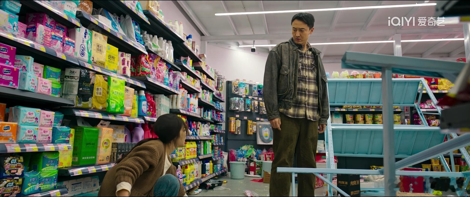 罚罪2第15集，刘天也遇到他高中同学这段也是绝了，以往的反派老喜欢给他们搞啥伉