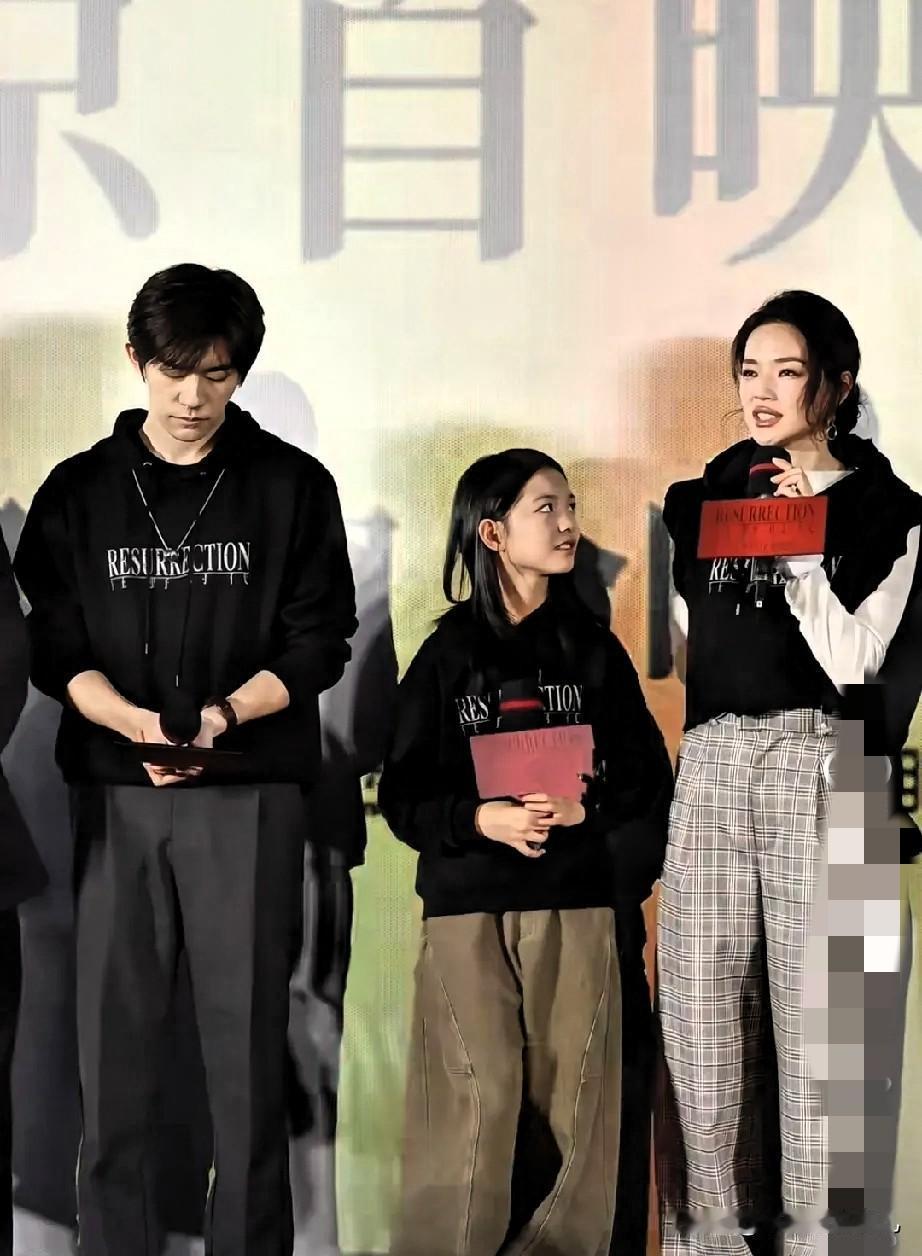 《狂野时代》的导演懵了易烊千玺也懵了《狂野时代》导演和易烊千玺都懵了，这