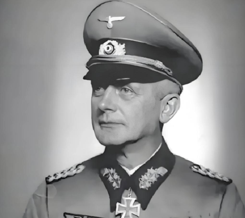 全面抗战爆发之前，蒋介石曾经问过他的德国军事总顾问法肯豪森：如果中日开战，中国能