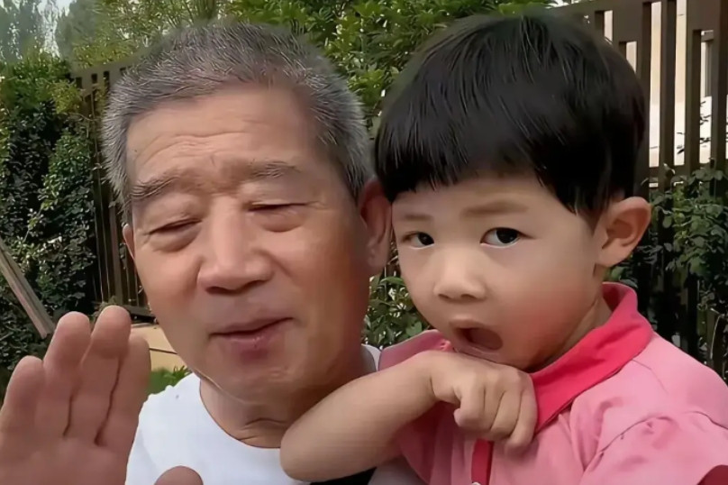 为什么小天赐的哥哥姐姐这么狠心？天赐的爸爸五年来首次发声，他说五年来他的大女