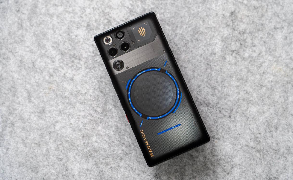 2026耐用旗舰5台推荐，正常用能扛到2032年不想年年折腾换机、怕卡顿、