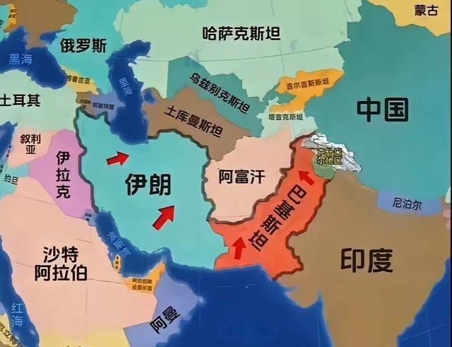 谁在挑战美国二战后的秩序，既不是伊朗，也不是俄罗斯，而是中国，为什么呢？伊朗被美