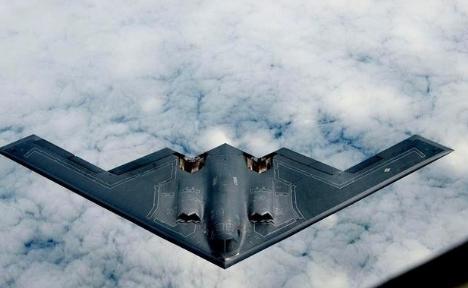 有人推演过，美军一级战备到底有多可怕。一架B-2轰炸机，不靠任何前线机场，直接从