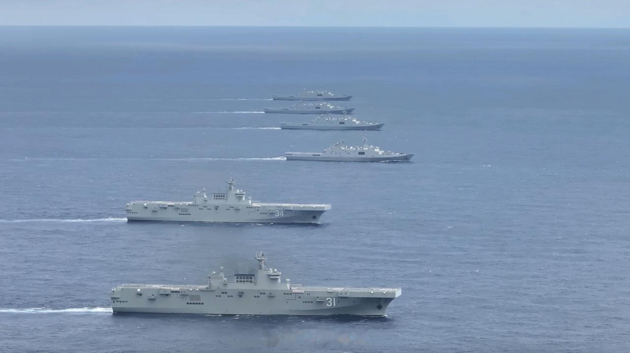 登六支队071型/075型满员全家福