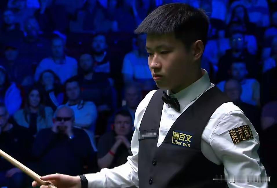 赵心童，你让我的心脏病差点犯了。又是绝杀，六比五。赵心童，熬夜看你的