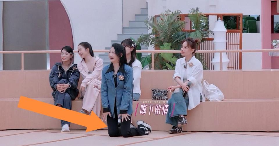 曹颖这次有点崩溃，全网都知道了？天呀，绝了？哎呀，就是……VaVa:就