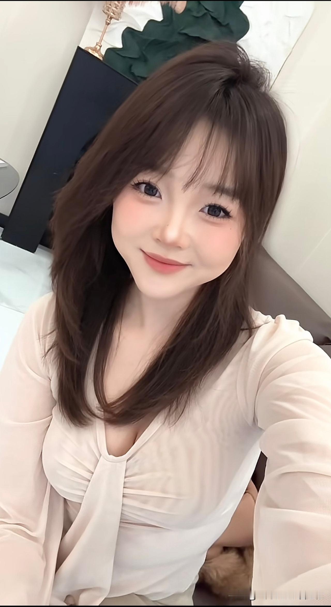 给你介绍这样一个女朋友你可愿意