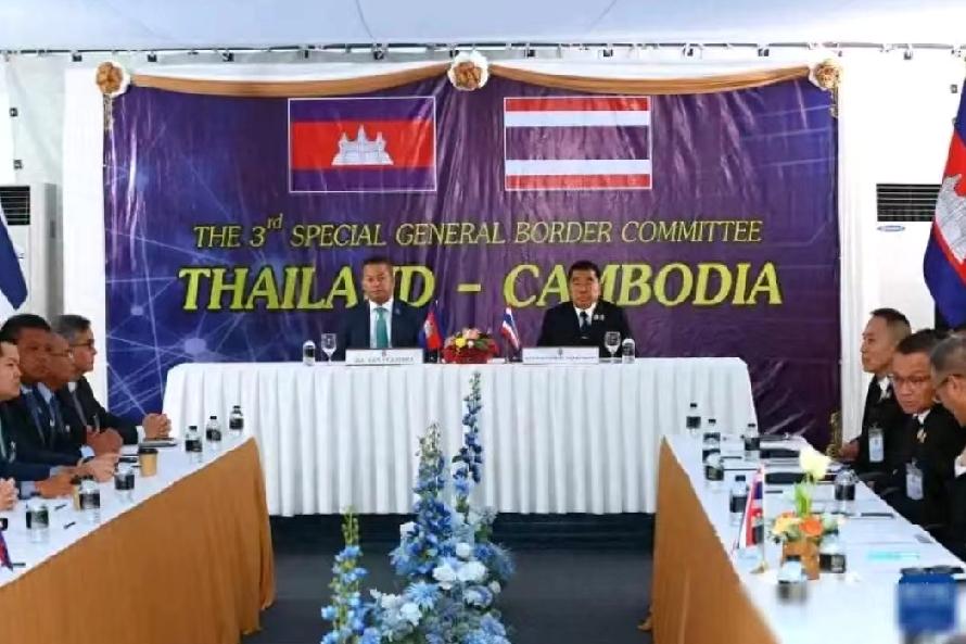 泰国棋高一着，赢得中美印支持，柬埔寨这下消停了！12月28日，香港《卫报》报