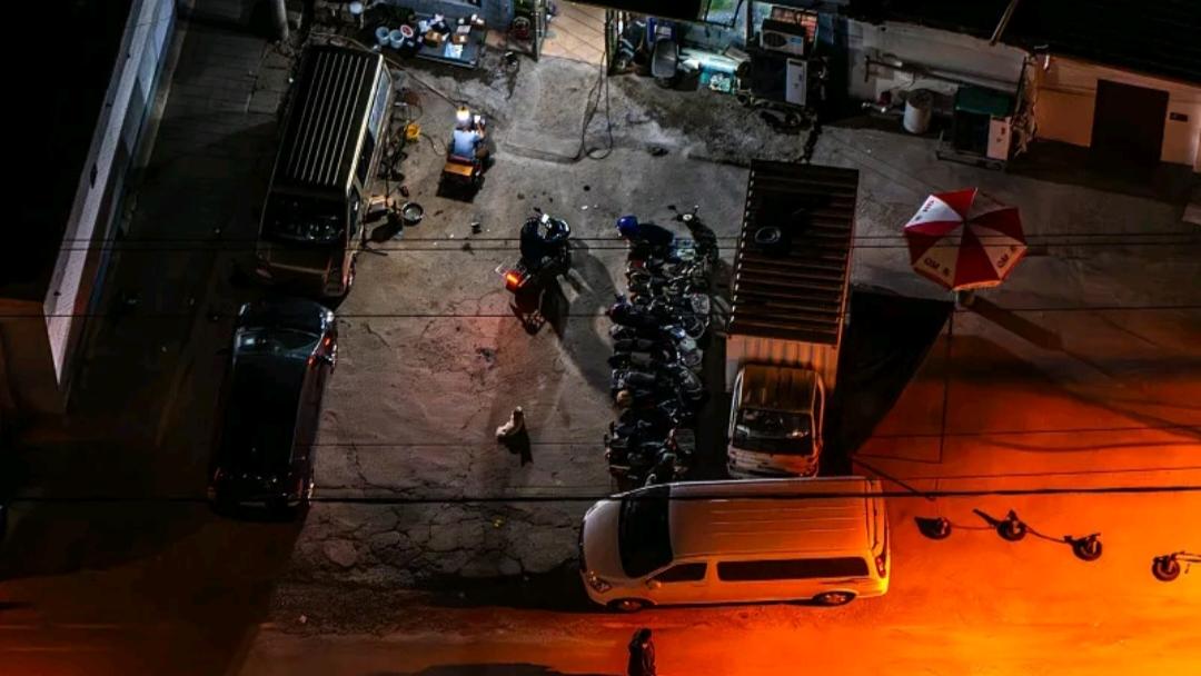 打破偏见：社会低层并非不堪，极端自媒体为何总在煽动？