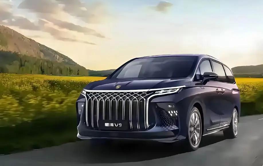 2026年买车，这样选准没错：1、要面子→买宝马2、要实用→买五菱3、要科