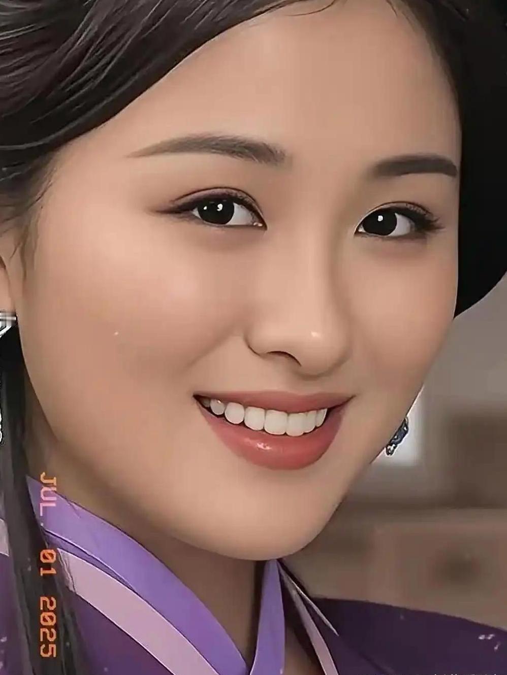 眼界一开知海阔，心胸顿悟笑天低，心宽了世界就大了，