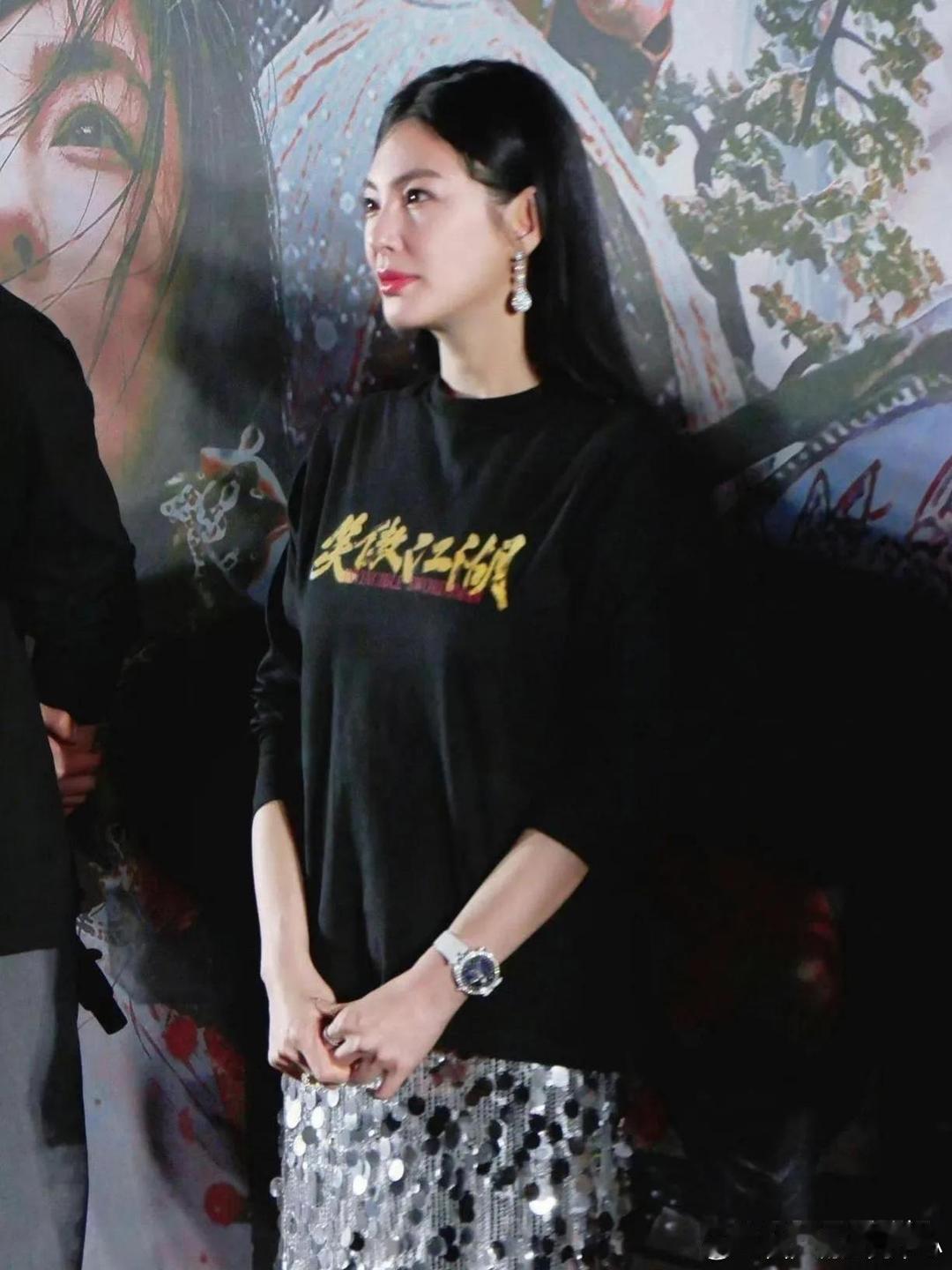 张雨绮，她也是真爱穿丝袜啊