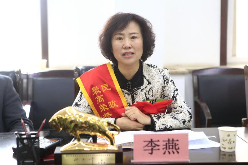 人的认知能力来源是个复杂话题。它既受先天遗传影响,遗传学研究表明智力有明显遗传成