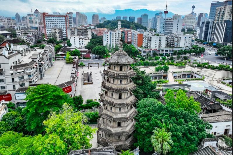 福州GDP预计突破1.5万亿，人均GDP省会第三！近期福州日报发布了相关预测