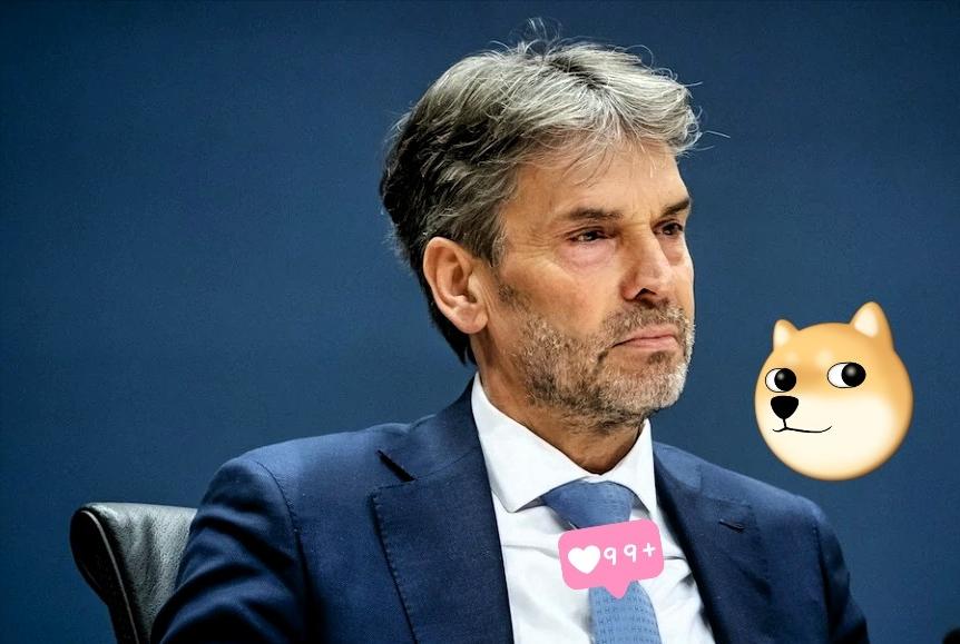 荷兰正式宣布10月31日路透社刚报道，荷兰正式启动2025年光刻机出口新规——