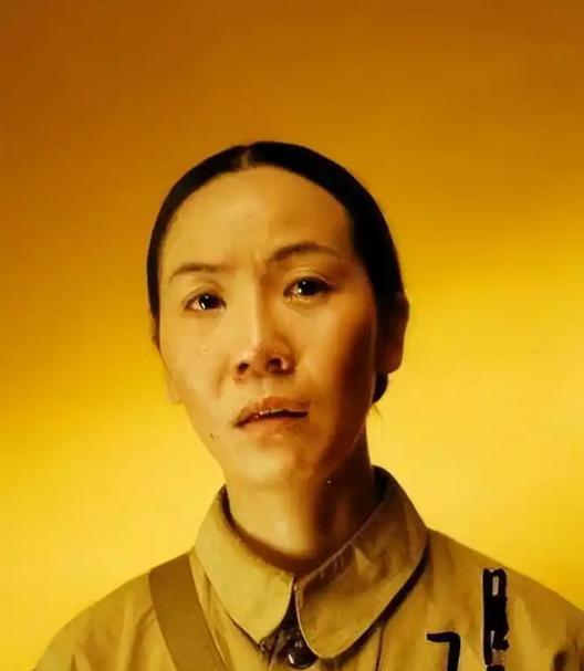 1988年，“中国最丑女演员”杨青，到北影面试时，考官跟她讲：你长得实在太丑了，