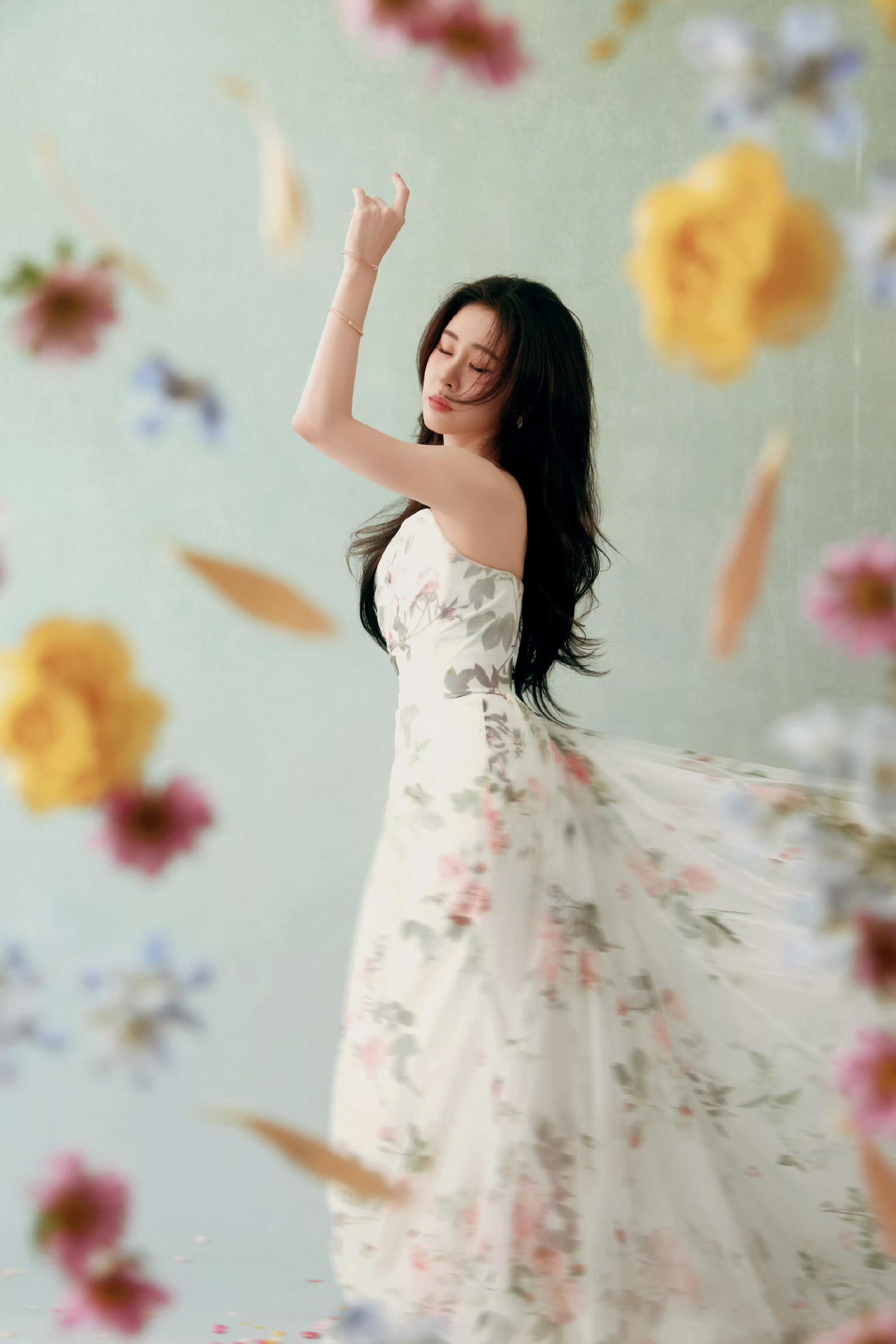 今天是仙女级别#张碧晨##bazaargala2026##张碧晨#​