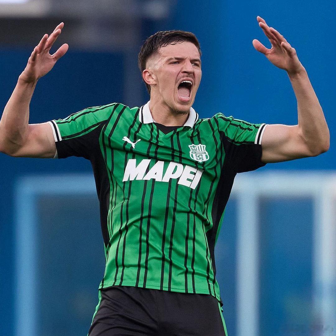 莫雷托：国际米兰自二月以来就与穆哈雷莫维奇达成了口头协议，但问题的关键仍在于萨索